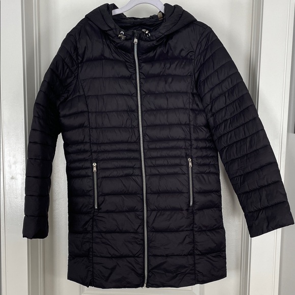 Point Zero Ultralight Jacket - Picture 1 of 5